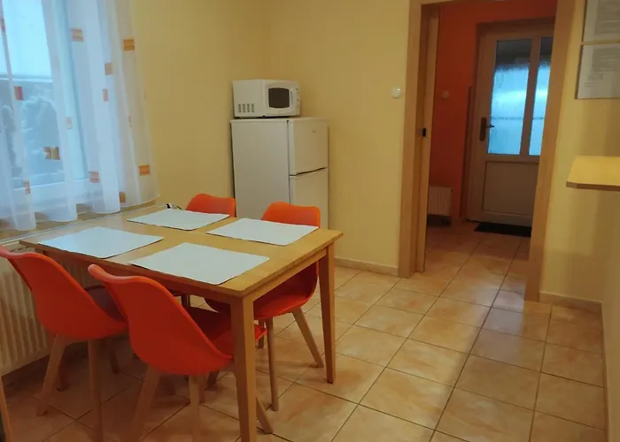 Apartma Na Plazi